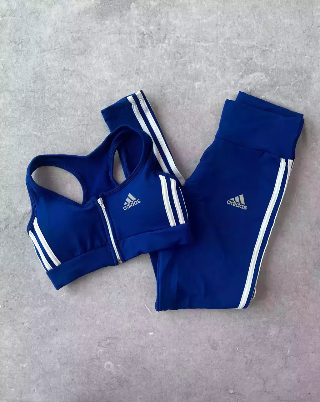 CONJUNTO RETRÔ SEM FLANELA TOP ZÍPER + LEGGING