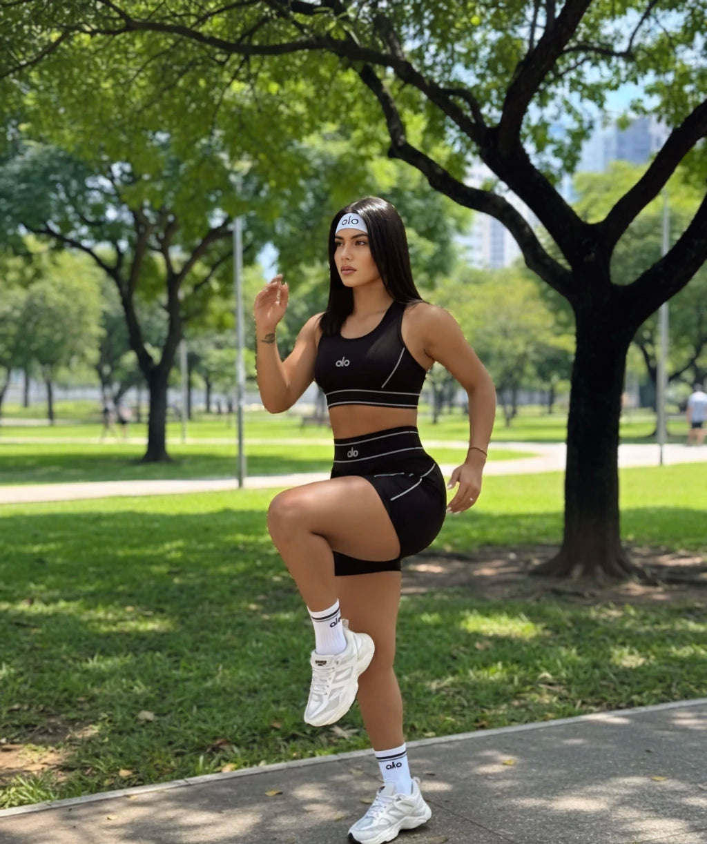 CONJUNTO SHORT + TOP ALO